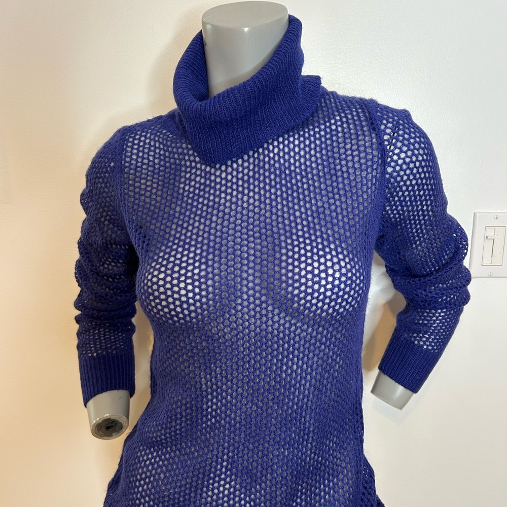 Beautiful Smart Set cobalt Blue Mesh Turtleneck ❤️S - Picture 2 of 9